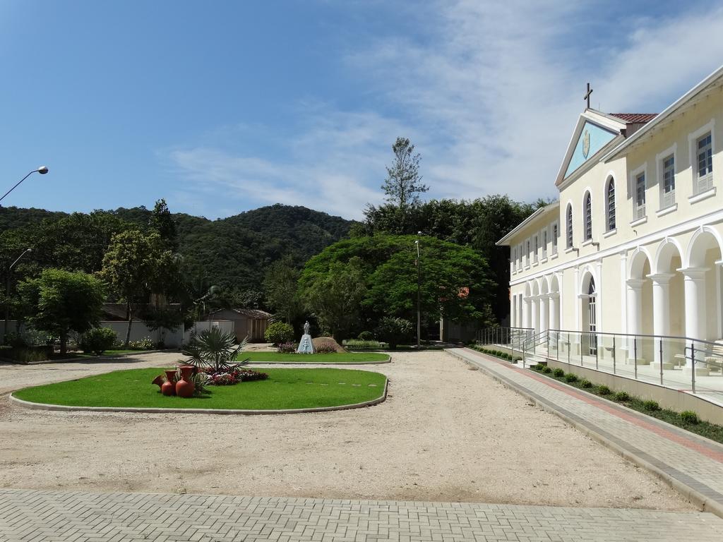 Ceic Pousada E Eventos Nova Trento Esterno foto